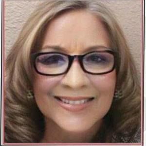 Meet your Posher, Yolanda